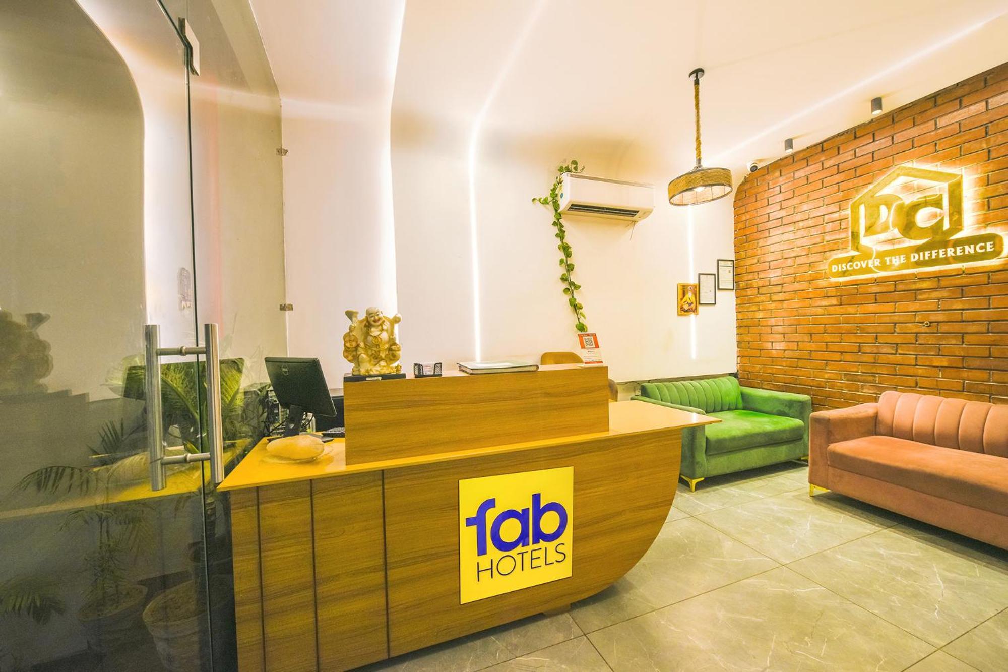 Fabhotel Dc Premium Zirakpur Kültér fotó