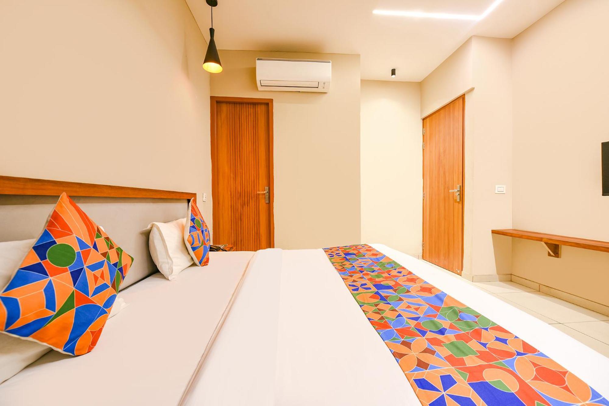 Fabhotel Dc Premium Zirakpur Kültér fotó